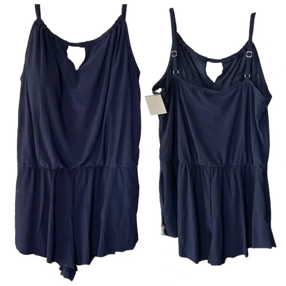 Navy Blue Swim Suit With a Key Hole Size XL New - Picture 2 of 6